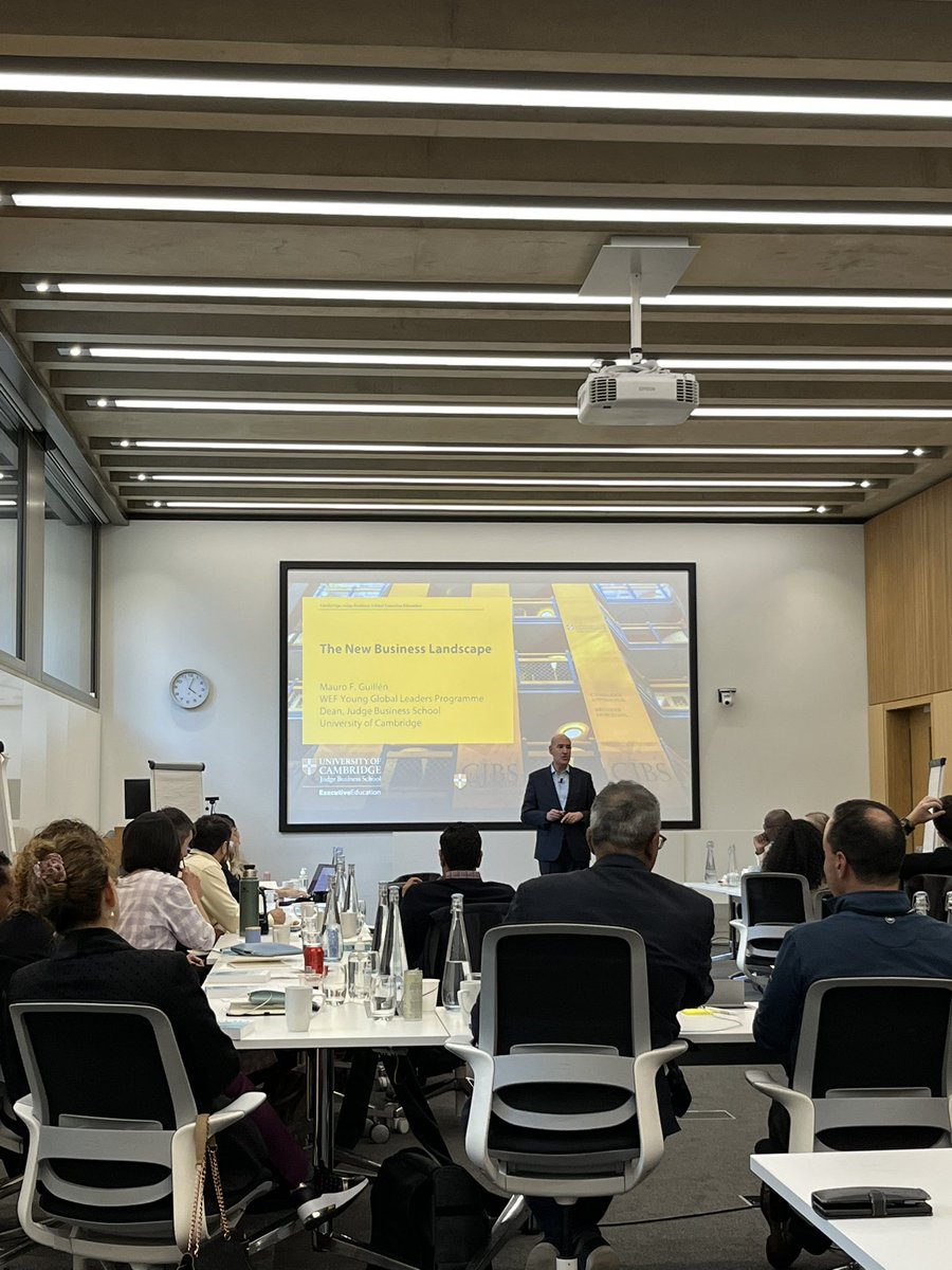 Young Global Leaders tweet media