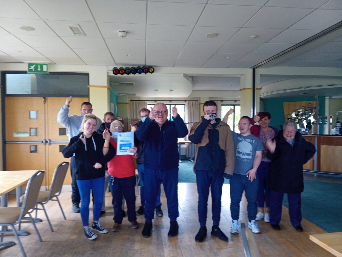 TrianglePandE's tweet image. Congratulations to Causeway TAG and Ballycastle Base members who completed the #artofbrilliance training today. Brilliant work! @PatrickCordell #positivity #kindness @TNLComFundNI Thank you to @BallycastleGC