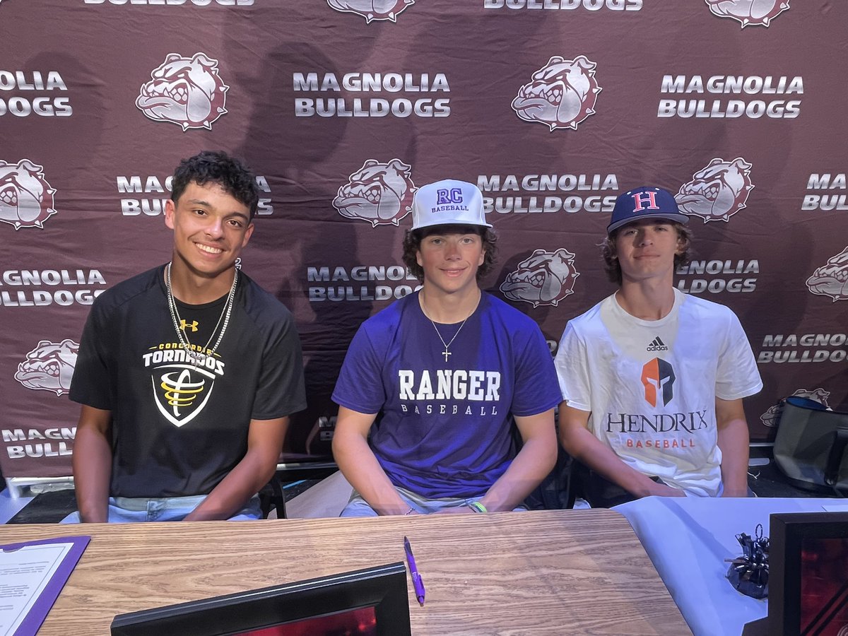 MagISDAthletics's tweet photo. Congratulations to our Magnolia High Student-Athletes that have committed to play sports at the next level! @MagnoliaHighTX @mhsdogsbaseball 

⚾️ 
Blake Casey
Alex Thrasher
Tyler Middleton
Aiden Leggett
Gavin Moreau
Mason Kolar
Tobin Jones

🥍 
Ty Beyer
Jace Mitchell https://t.co/ZoMAuyOiXb