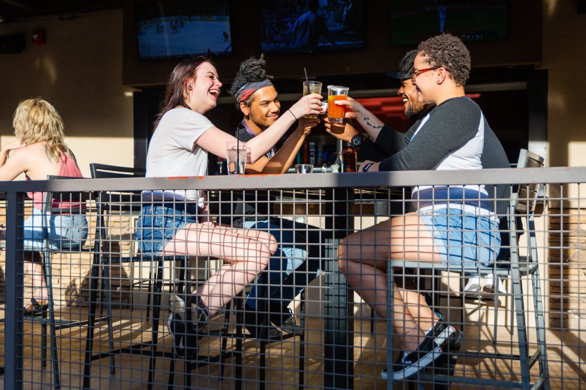 headquarters_az's tweet photo. Doin' what we love, for the community we love. #P83 #Peoria #PhxRestaurants #HQAZ #SportsBar #Sushi #EatLocal https://t.co/Efu3wNHnPT