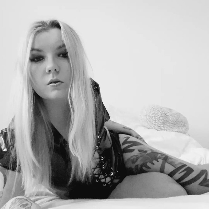 From Photoshoot "Corset". #millefrost #model #camgirlِ #playerdk #dkwebcam https://t.co/vkWZ81jIHh<a href="/tag/millefrost"class="tags">#millefrost</a><a href="/tag/model"class="tags">#model</a><a href="/tag/camgirl%D9%90"class="tags">#camgirlِ</a><a href="/tag/dkwebcam"class="tags"><span>#dkwebcam</span></a><a href="/tag/playerdk"class="tags"><span>#playerdk</span></a>