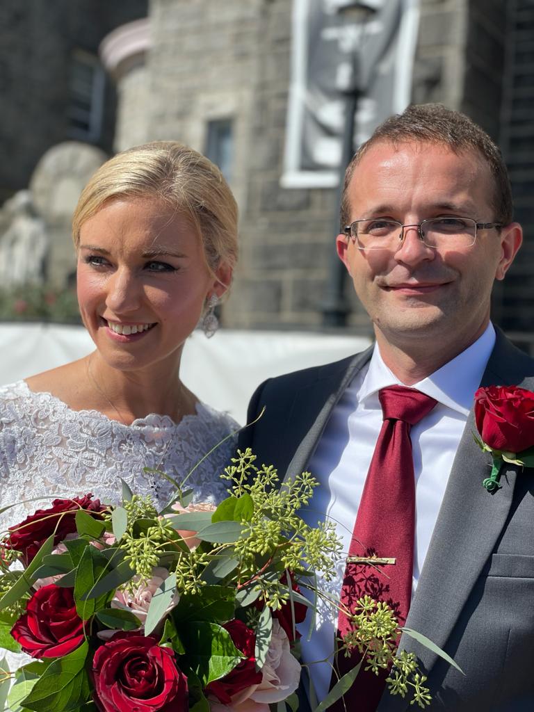 CatholicMatch's tweet photo. Before Rose and Andrew met in person for the first time, after connecting on #CatholicMatch, they were both extremely nervous.
However, they didn't have anything to worry about...
Read their story here: https://t.co/AeIAt8QM4u
#CatholicTwitter #SingleCatholics #OnlineDating https://t.co/3ac2rCt6KS