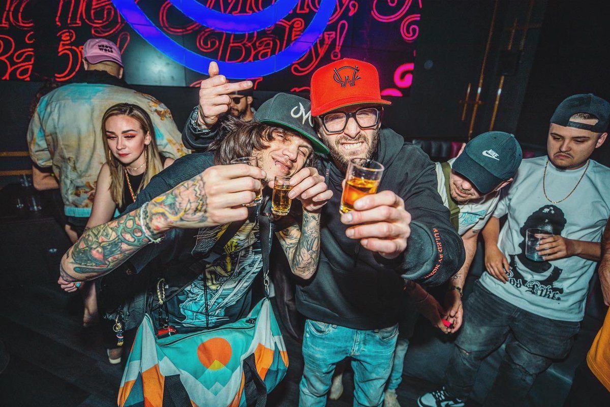 ChrisWebby's tweet photo. The #InappropriateTour was a fucking blast, shout to my team and every single fan who came out and supported.
Hereโs some pics of some of our adventures ๐๐ป๐ธ https://t.co/nVC6qVogRY