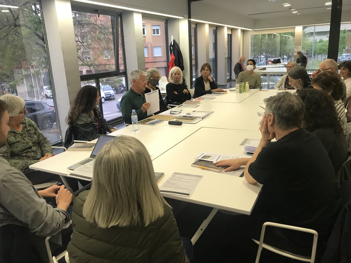 Biblioteca Ateneu Les Bases tweet media