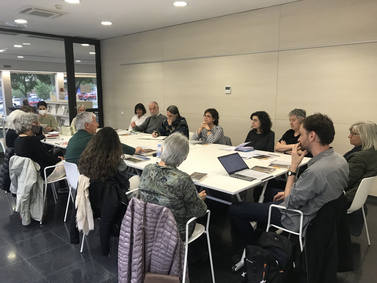 Biblioteca Ateneu Les Bases tweet media