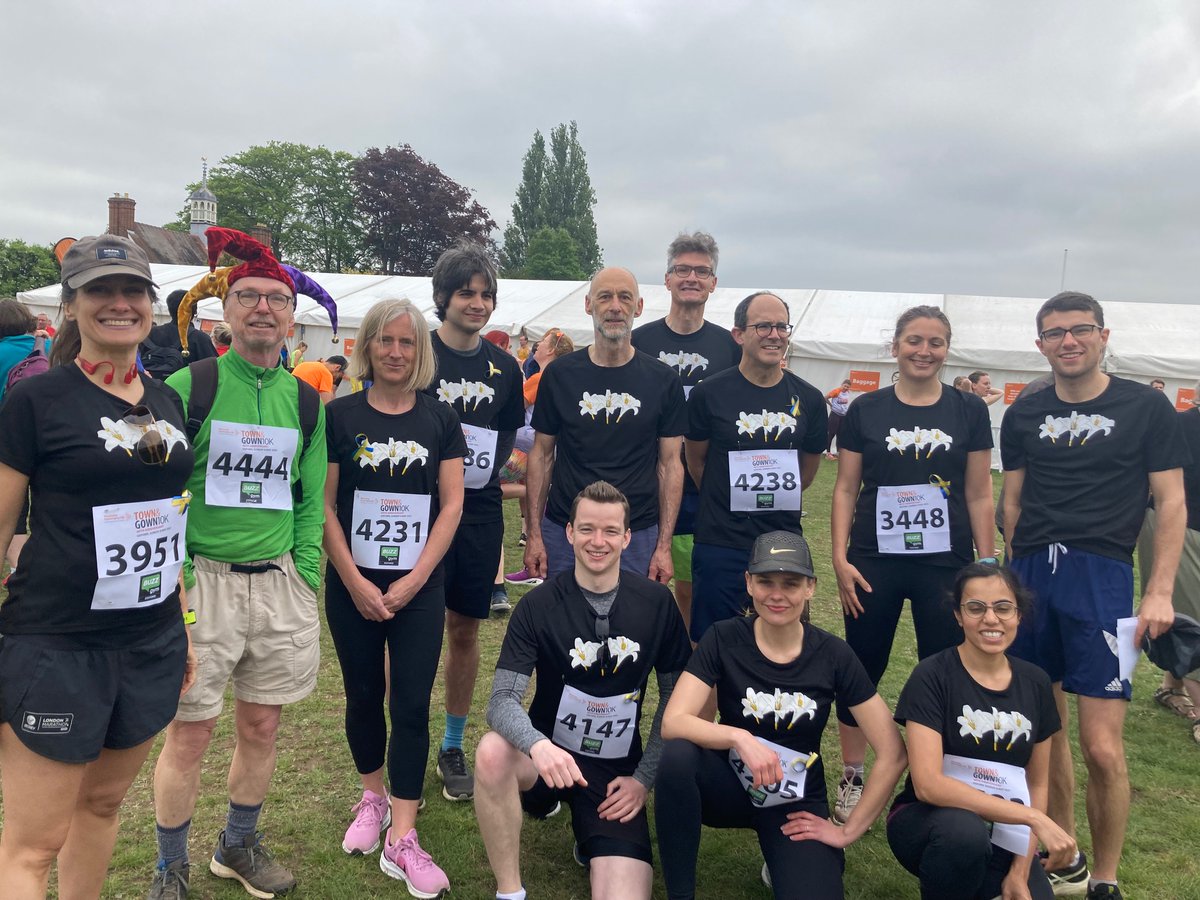 anthrolog's tweet photo. Congratulations to all #teamMagdalen runners who completed the @TownandGown10k on Sun π
A non-representative sample is pictured below, ranging in age from undergrad student to emeritus fellow ππ»ππΏββοΈππΌππΎββοΈππ½ππ½ββοΈππΎππΌββοΈππΏππ»ββοΈ
#herdCommunity #Oxford #TownAndGown10K #musclesMatter #UKRunChat https://t.co/3s6PgMwQvd