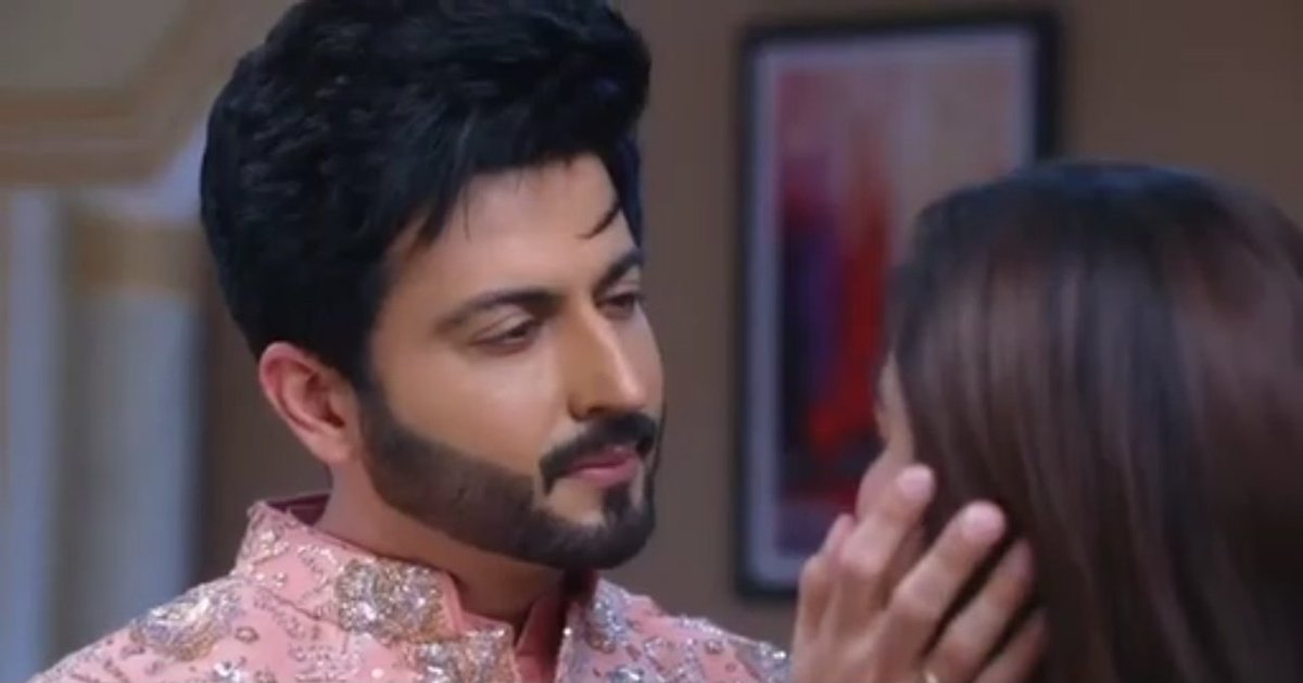 ShaikhZ41831225's tweet photo. #seene se tere
Sir ko lga ke
Sunti mai rahu
Naam apna
❤❤❤❤❤
😍😍😍😍😍
#preeran 
#dheeshara 
#kundalibhagya https://t.co/Q9ZwBJO5kj