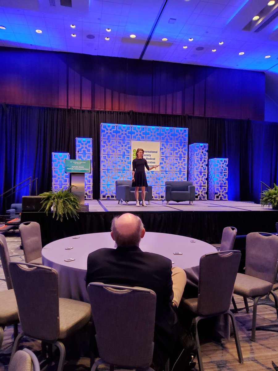 SocialMedPulse's tweet photo. Learning about the importance of DOLs at 1:15. At 3:10 learn how to engage with the DOLs. #supercharge with social session. #ISMPPAnnual2022 #hcg #datamining https://t.co/ZSjjZojumV