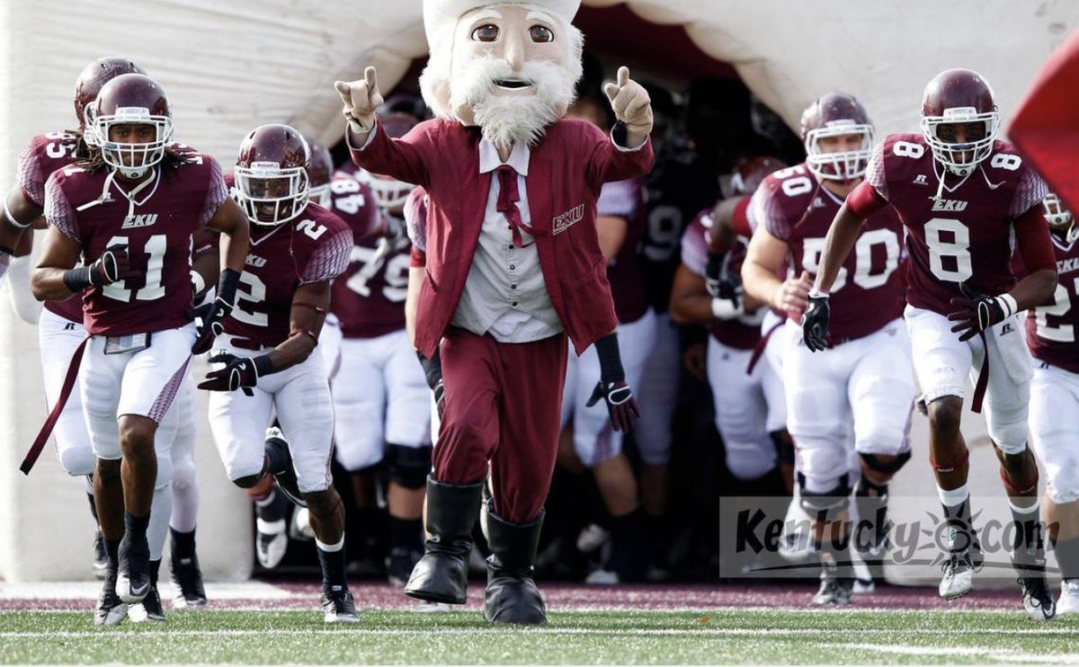 ramaritaylor22's tweet photo. I would like to thank @Coach__Jake for extending me my first D1 offer @EKUFootball!
@FernCreekFB @PTP_Sports https://t.co/ElTMTW3rwk
