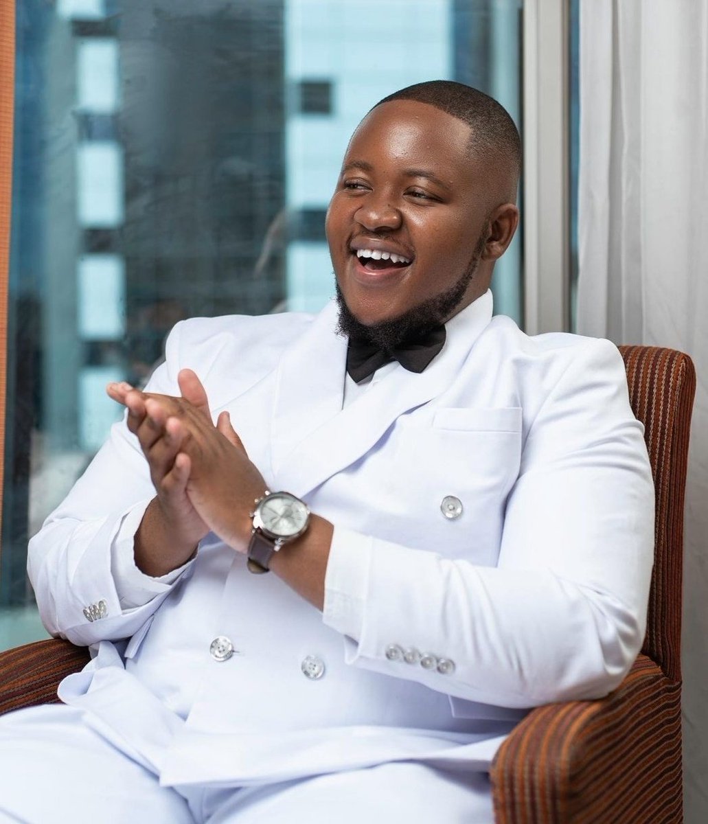 yaronafm's tweet photo. We on again with @thabomhapha on Good Vibes Only till 10PM📻🎵🎶😏 On tonight's show lookout for :
🎧 Population census & traditional structures. Are you for the whole marriage 1st, then kids?
🎧 @djviperoficial is BLAZING it up on #GoodVibesMix 🔥🔥🔥 https://t.co/VYVsMPEOy7