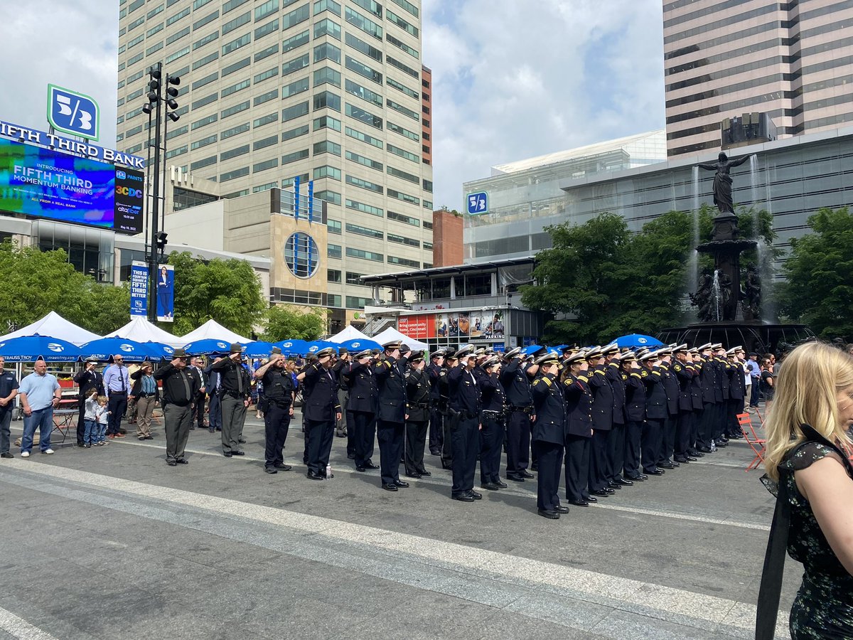 AftabPureval's tweet photo. It was an honor speaking at the kickoff to this morning's Police Memorial Parade. We remembered those brave individuals who made the ultimate sacrifice, and recognized the countless officers who put the needs and safety of those they serve, first and foremost. https://t.co/gJwj5D1rup