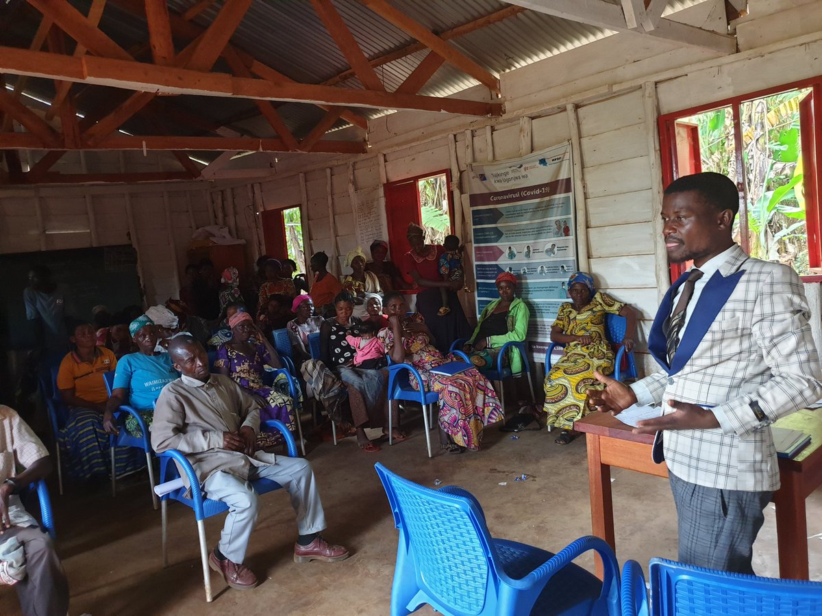 PascalMarhegan9's tweet photo. Synergie des associations et clubs des amis de #RenéKAHUKULA, #SCAR #KABARE, #avec la base, #dans la base...nous avançons. https://t.co/MzLSSW8fsh