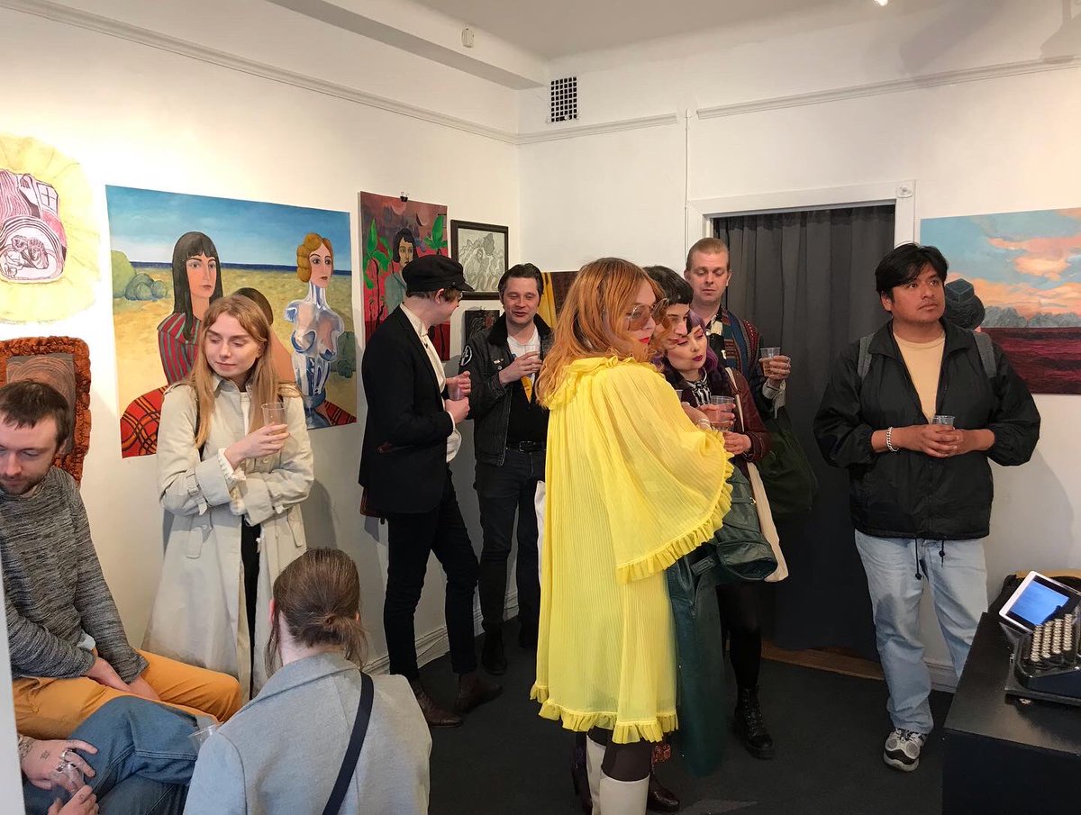 pershagens's tweet photo. Tack för underbar vernissage och fullt hus i galleriet i torsdags!

🔶

Sonus Virtus Flatus
Rosa Häggbom

Pershagen Gallery
5 - 27 MAJ 2022

🔷

ÖPPETTIDER DENNA + KOMMANDE VECKOR:

https://t.co/6VBhAX7LwN

🔶

https://t.co/YM4JPbehqt

https://t.co/ZKiXGyjSiE https://t.co/TYgCeTd5Qw