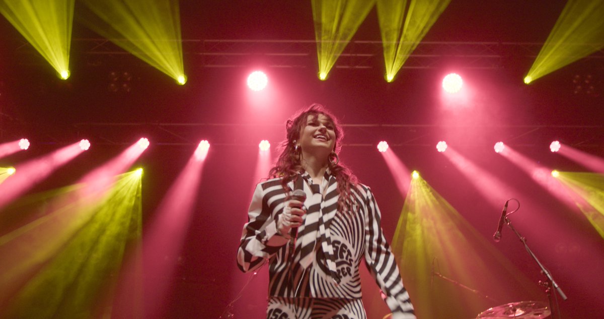 minds_visual's tweet photo. What an amazing experience we've had in the last 10 days. We went filming on tour with Lina Maxine across London, Leeds, Liverpool, Manchester, Leicester, Birmingham and Bristol opening the shows for Tom Meighan. 🤟🏻🇬🇧 #videography #videoproduction #UK #London #VisualMinds https://t.co/18damgiuPS