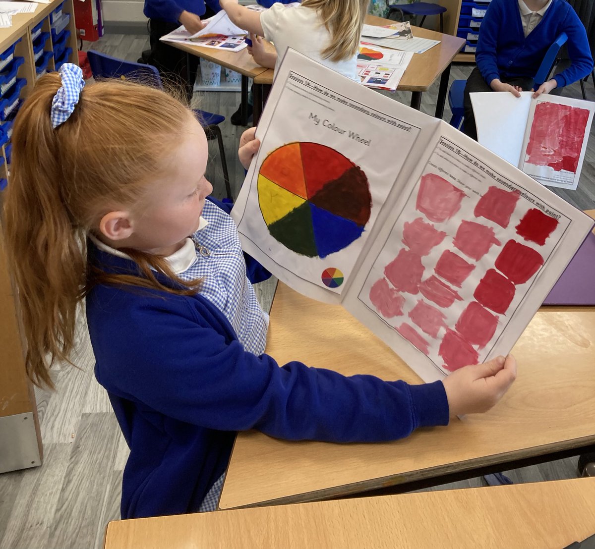 DeltaCravenY2's tweet photo. Proud of our art progress today! We’ve been creating colour wheels and practising our tint skills! @DeltaCraven https://t.co/QDrX71tI5s