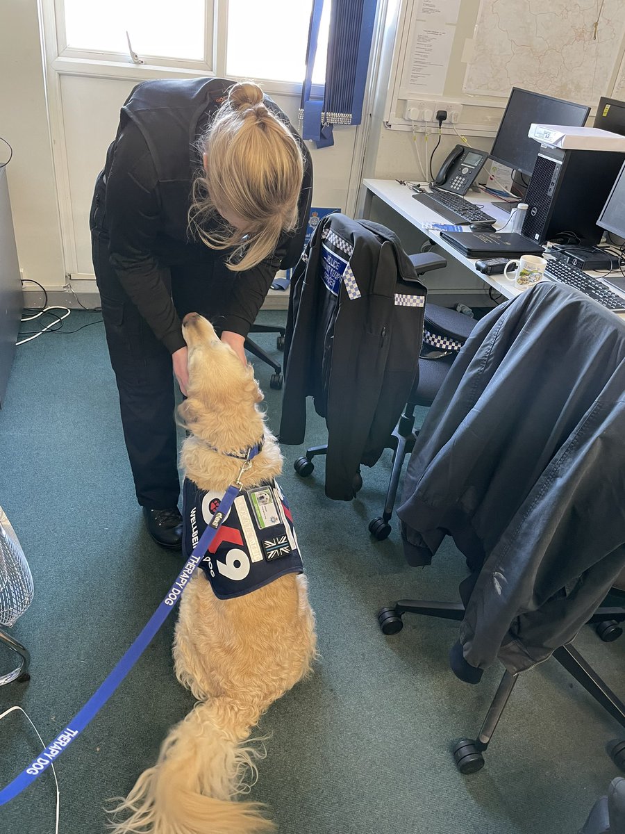 WD_Whispa's tweet photo. Whispa brought a lot of smiles to a lot of faces at HQ today @CCNYP @smujhall @OscarKiloNine @NYFRS_Wellbeing @OscarRomeo1268 @PTCentres https://t.co/zou1sYPE4j
