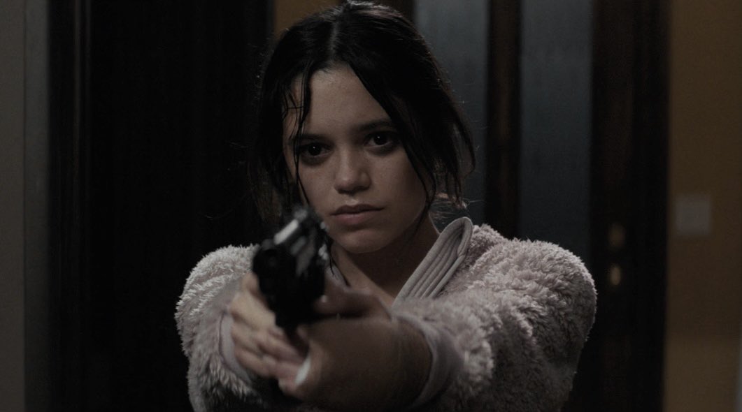 ScreamFR's tweet image. C’est officiel, Sam Chad Mindy et Tara seront de retour dans ‘Scream 6’ pour une sortie prévue pour le 31 Mars aux États-Unis. #Scream🔪🩸