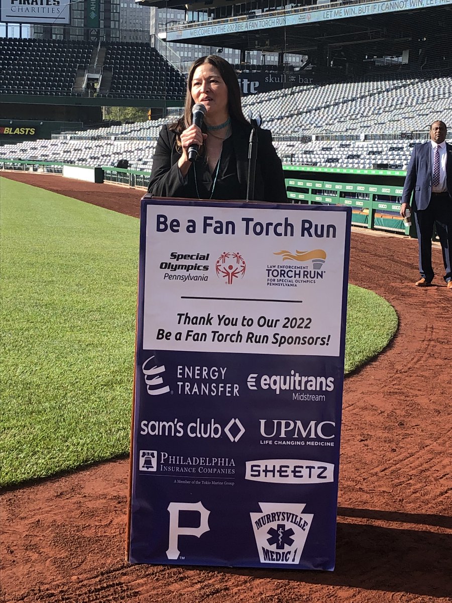 ACE_Innamorato's tweet photo. Also, thank you to law enforcement for all you do to keep us safe and your commitment to Special Olympics, @alleghenybadge @alleghenycopd @pghtransitpd @PghPoliceChief #ACOME, Supt. Kearns, Asst. Supt. Joseph, Sheriff Kraus and Chief Porter. https://t.co/g8Z8b4fMJf