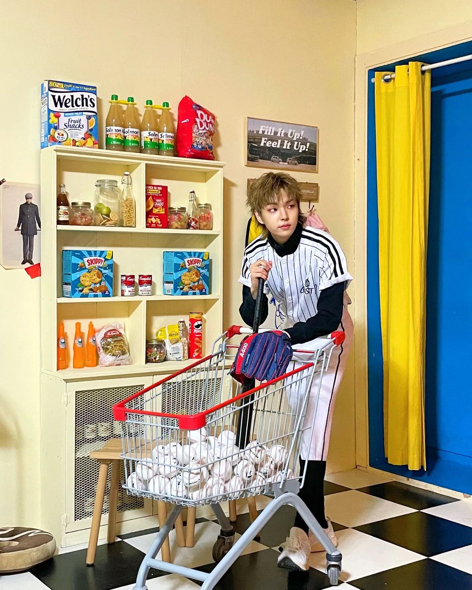 ghost9_ph's tweet photo. [220510 @ official.ghost9 IG Update]

🐿⚾️💜

#보조개강람쥐 #DimpledSquirrel
#이강성 #LEEKANGSUNG
#GHOST9 #고스트나인
#NOW_Magazine https://t.co/bFRsVaFUAU