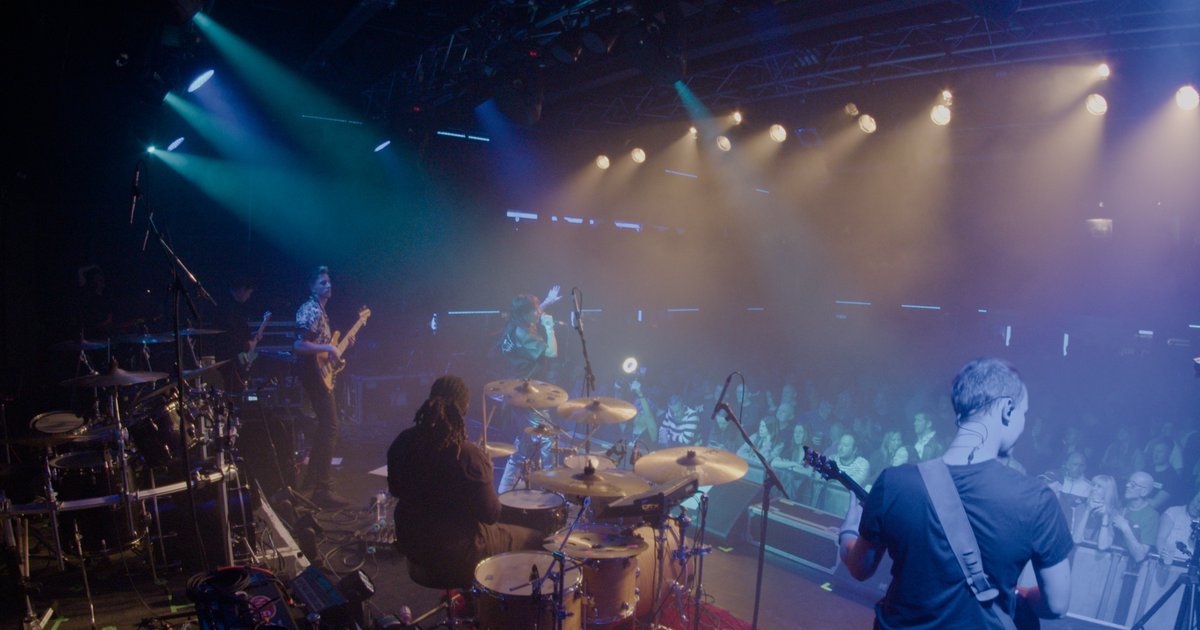 gerardograssl's tweet photo. What an amazing experience we've had in the last 10 days. We went filming on tour with Lina Maxine across London, Leeds, Liverpool, Manchester, Leicester, Birmingham and Bristol opening the shows for Tom Meighan. 🤟🏻🇬🇧 #videography #videoproduction #UK #London #VisualMinds https://t.co/fHcHtScLC2