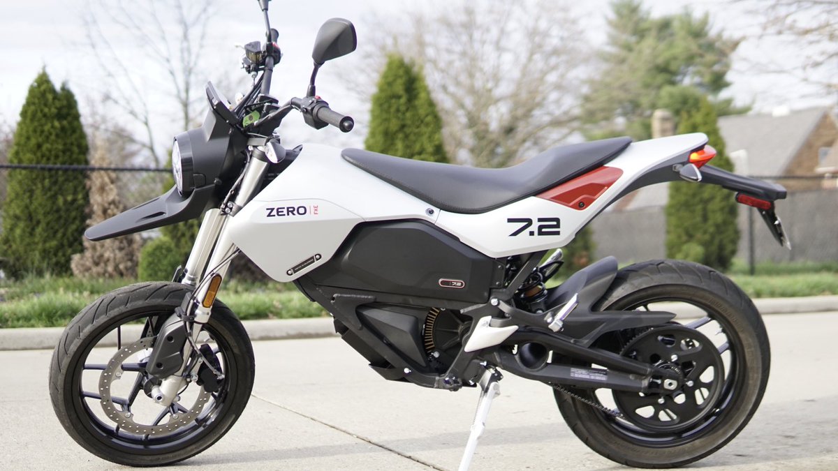EagleShare's tweet photo. Now’s your chance to try a fully electric bike! ⚡️⁣
Link in to rent this 2022 Zero FX 🙌 https://t.co/ONKa1hIe6v

#zeromotorcycle #electric #zeromotorcycleseurope #zerofx #zeromotorcyclesfx #bikelife #zeromotorcycles #zero #motorcycle #electricmotorcycle #electricbike #bikeride https://t.co/fhao2tDuib