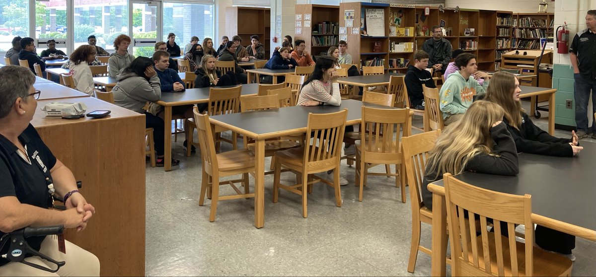 BCSCTE20's tweet photo. NHS CTE students hear guest speaker from NCRegion Sports Car Club of Amer,scholarships,careers in motor sports &amp; Adv Education.John Linquist-Prog.Coord,Sam Fouse-GT3 Driver,Doug Piner-E Production Driver&amp;Mark Senior-Spec Miata Driver @CTEforNC @BCS_CTE https://t.co/oA2ZYiaIxz