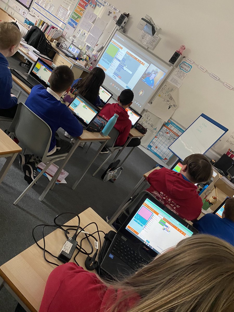 BilstonPrimary's tweet photo. Yesterday P6/7 had a great time learning about computer software and game development then had a go at creating their own game using code, art and sound. #developingtheyoungworkforce #DYWF #MyWOW #BilstonBairns https://t.co/11M0S1nVCd