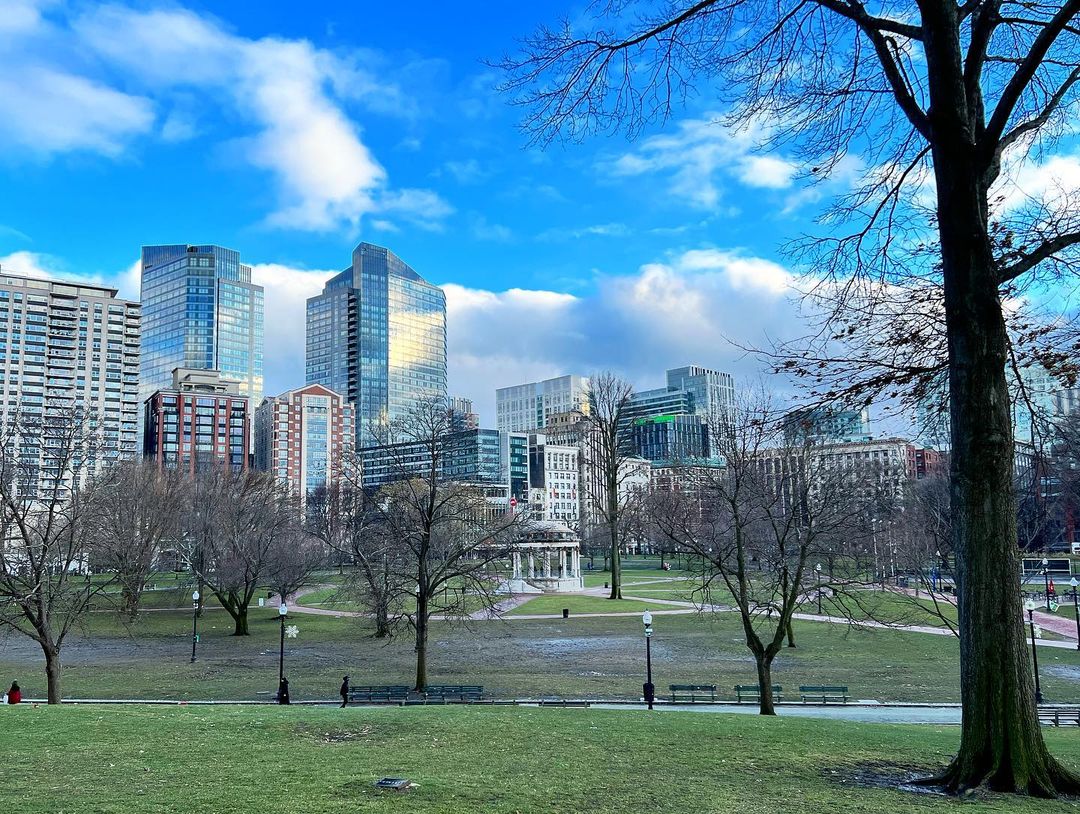 Mackage Eva (@mackageeva) on Twitter photo 