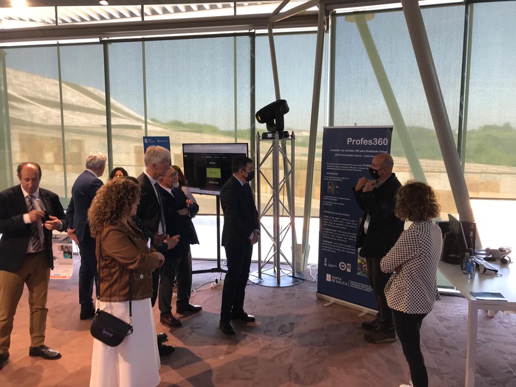 cifpULaboral's tweet photo. Éxito do Proxecto #Profes360 do @cifpULaboral no I Congreso de Innovación Educativa e Dixital

#ulaboral #DixInnova22 #FPGalicia #FPinnova https://t.co/uQuDRFTLvV