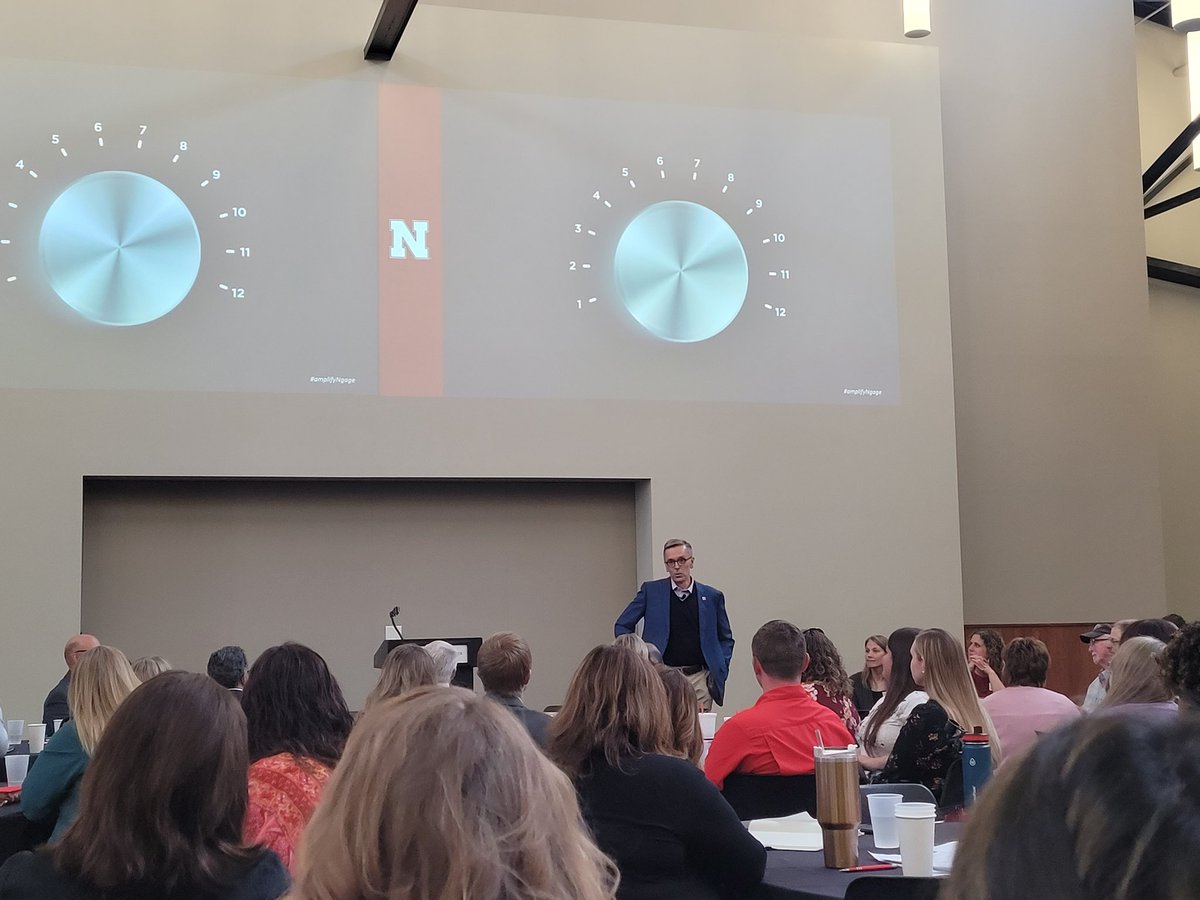 Lynn DeVries tweet media