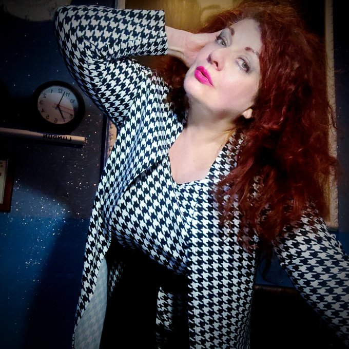 Miei carissimi amici vi auguro una buona serata 💋💋💋💋💋❤️😜  https://t.co/XClLlHCfXX  #piedpule   #giacca<a href="/tag/model"class="tags"><span>#model</span></a><a href="/tag/actress"class="tags"><span>#actress</span></a><a href="/tag/elegance"class="tags"><span>#elegance</span></a><a href="/tag/sexy"class="tags"><span>#sexy</span></a><a href="/tag/star"class="tags"><span>#star</span></a><a href="/tag/artist"class="tags"><span>#artist</span></a>