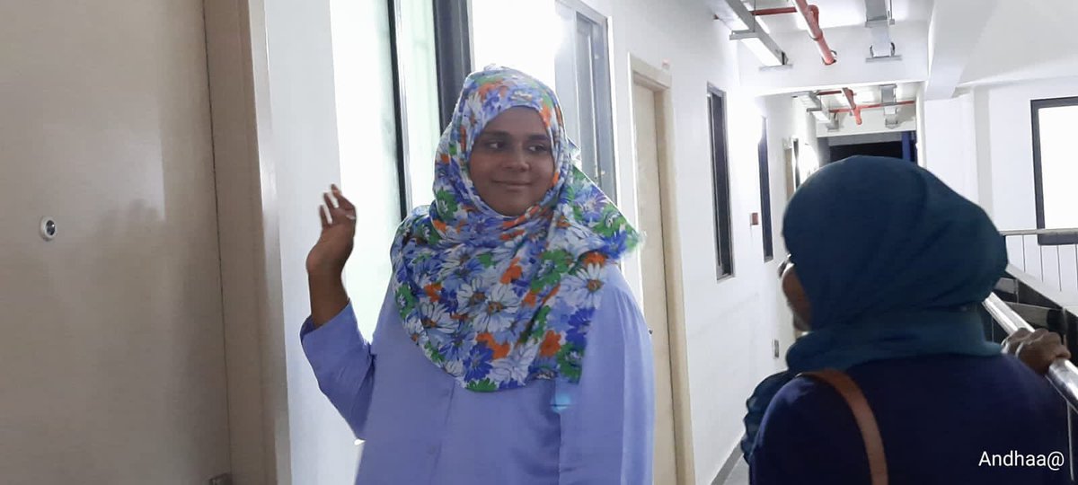 AVGofi's tweet photo. މިރޭ ހުޅުމާލެ ފޭޒް 2 ގައި ދޮރުން ދޮރަށް ހިނގުމުގެ ތެރެއިން
@safaathahmed
#AnhenunSafaathAaiEku
#SafaathForARR ✅1️⃣🗳
#CandidateNo1 ✅1️⃣🗳 https://t.co/iHbXb51OTj