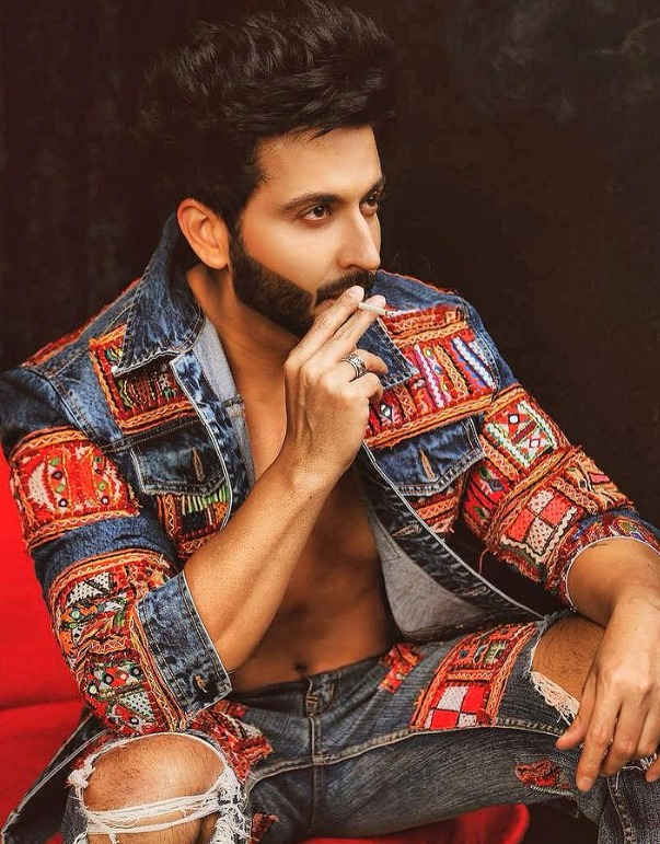 grace_entertain's tweet photo. Catch On To Some Of @DheerajDhoopar  Amazing Hair Affairs.
@DheerajDhoopar8 @GraceSofas

#gracesofa

#Mumbai

#gracesofaandentertainment

#entertainmentnews
https://t.co/uNUIkFJDTw https://t.co/GQ5ZK9Gazg