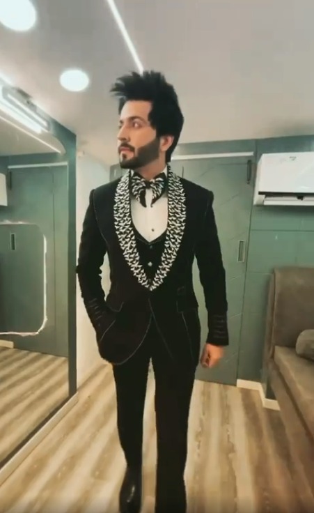 grace_entertain's tweet photo. Catch On To Some Of @DheerajDhoopar  Amazing Hair Affairs.
@DheerajDhoopar8 @GraceSofas

#gracesofa

#Mumbai

#gracesofaandentertainment

#entertainmentnews
https://t.co/uNUIkFJDTw https://t.co/GQ5ZK9Gazg