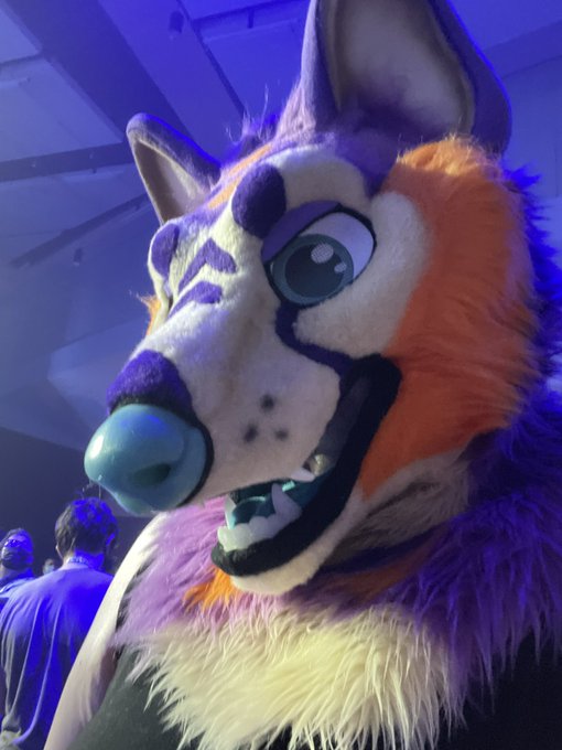 Anyone else see this funky opossum!? This is THEORY! My secondarybsuit I brought with me to FWA #FWA2022<a href="/tag/fwa2022"class="tags"><span>#fwa2022</span></a>