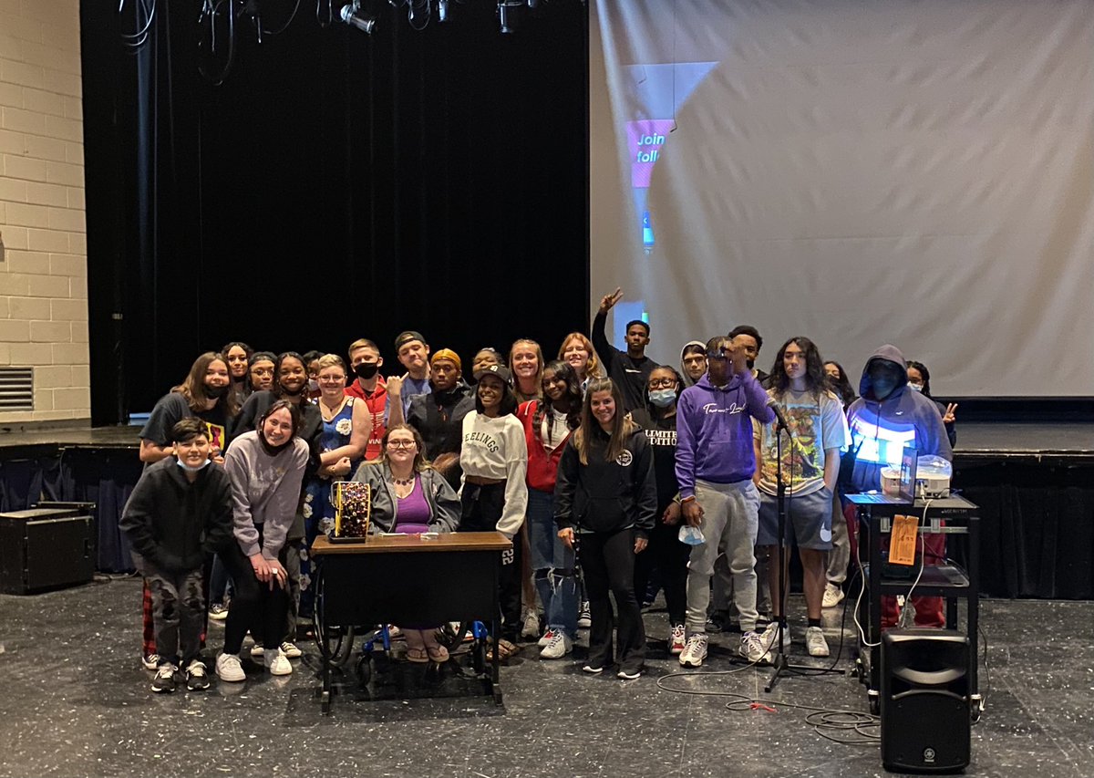 MrsKBaldwin's tweet photo. Huge thank you to @VCU_IVPP and #mallorysmovement for the awesome presentations about the dangers of drinking and driving! #oneccps #lancernation #savealancer #dontdrinkanddrive #safedriving #mmadd #comehomealive #justdrive #educatingteens https://t.co/IoKAW3VF6q