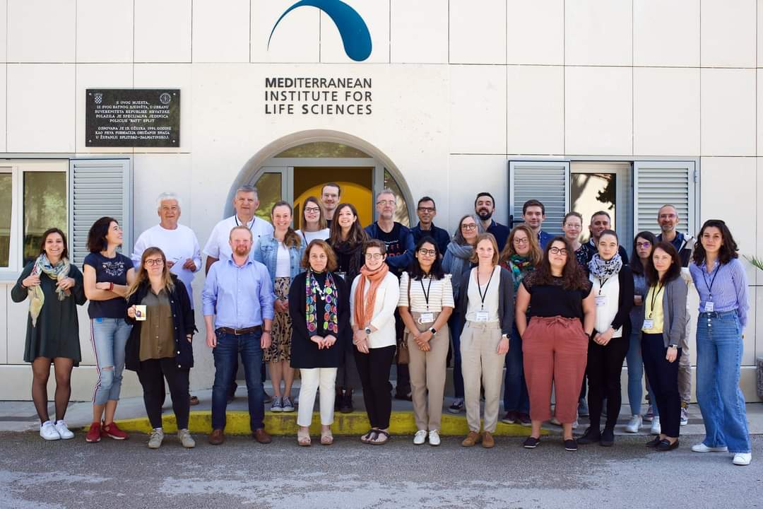a_payelleville's tweet photo. What a wonderfull experience at the postdoc FEMS Summerschool ! @FEMSmicro @medils1 
It was a pleasure and a privilege to meet you all Postdocs and PIs ! Special mention to the Noisy team @DorienWilmaerts @niclas_nordholt @KaetchenPre ! I hope we will all meet again soon ! https://t.co/vuCRYYJQNE