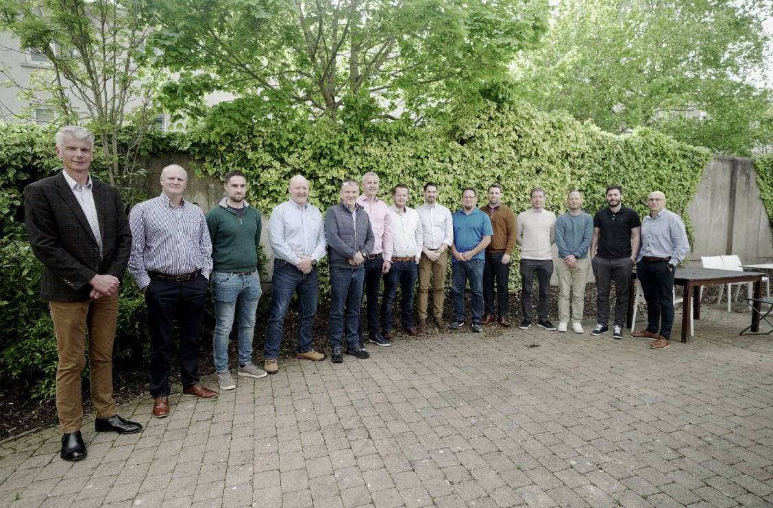 MockMediaVideo's tweet photo. Fantastic day of learning in the @glenroyalhotel with @prendergastmj & @_LotusWorks.
Learning through doing and practicing until it sticks. #learning #leading #video #leaders #videoassistance #leadershipdevelopment https://t.co/rP8xGfwLvp