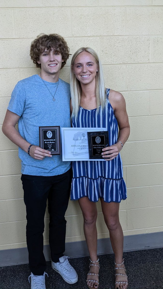 Congratulations to Ashlan Crittenden on receiving the Robert Maupin Scholarship!!!