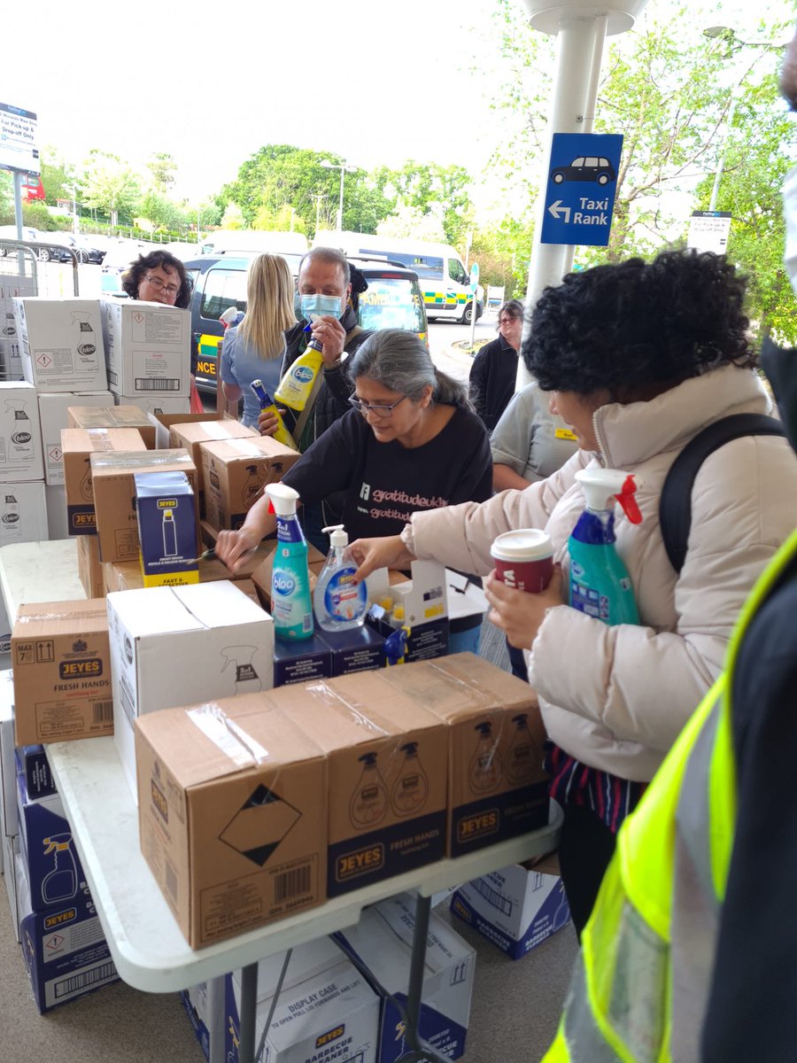 Thank you to the wonderful charity “gratitude” who generously handed out household cleaning products to our staff this afternoon.
#gratitude