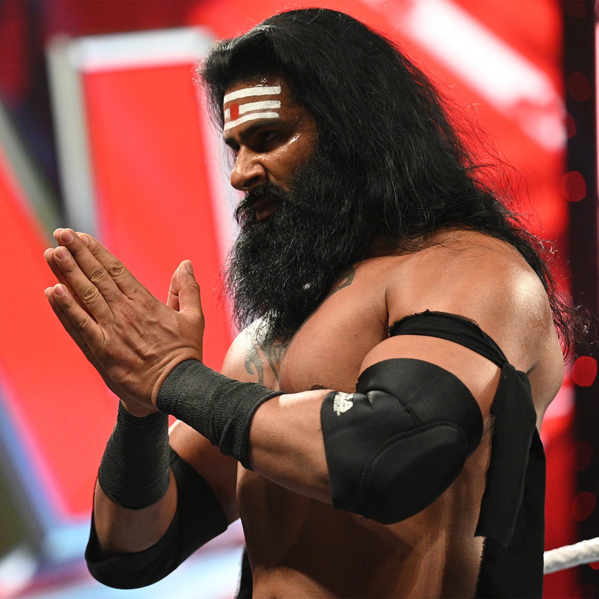 WWE tweet media