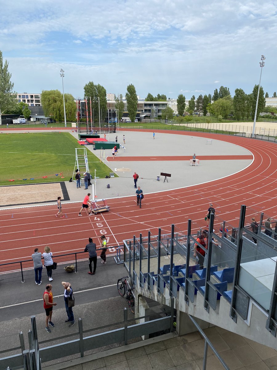 2eme journée de championnat régional <a href="/SportUNancyMetz/">Ligue Grand Est FFSU - Nancy-Metz</a> d’athlétisme <a href="/Tomblaine_Ville/">Tomblaine</a> pour tenter de décrocher une qualification au #CFUAthlétisme