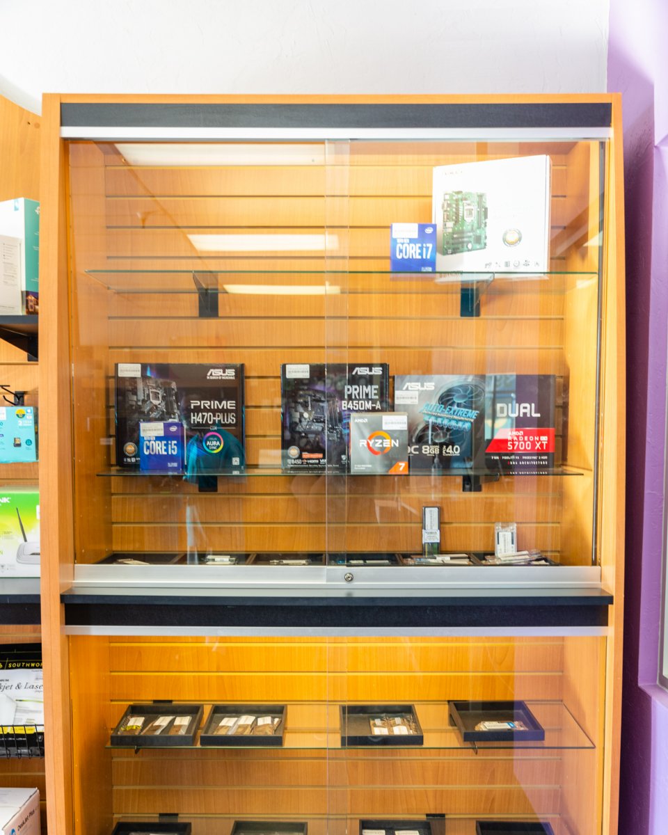 RVFInvestment's tweet image. Looking to upgrade your PC? Stop in and check out of our collection of parts. #ComputerRevival #COmputerRepair #TechSavvy #TusconAZ #PCRepair