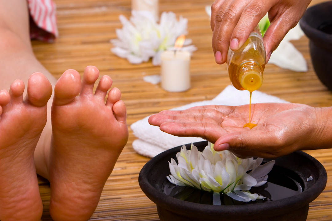 TotalUHealthAn2's tweet photo. Give Total U Health and Wellness Center a call today at #(203) 409-8596 to find out how affordable our Pain Relief Treatments services are in the Bridgeport area. #PainReliefTreatments https://t.co/JFJ5SIStiO https://t.co/jRfvRomehM