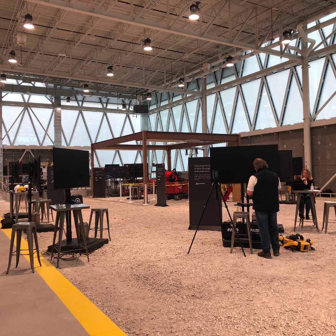 openspaceai's tweet image. We had a great time at #OracleIndustryLab! Our Senior Solutions Manager Jeff Flores demonstrated how #OpenSpaceAI and @Oracle&apos;s #Textura manage and verify payment applications. 

We&apos;re glad we got to collaborate with Oracle and help construction customers solve tough challenges.