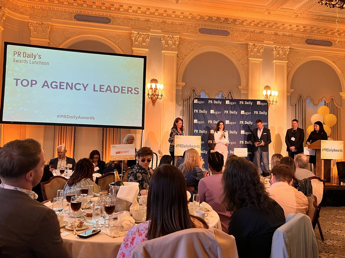 XavierUSPS's tweet photo. Advice from #PRDailyAwards Top Agency Leaders: “Remember we are people,” “Remember we are an industry,” “Remember to support your people…”

#communicationsprofessionals
#leadership
#advice https://t.co/PsSoTt46Y6