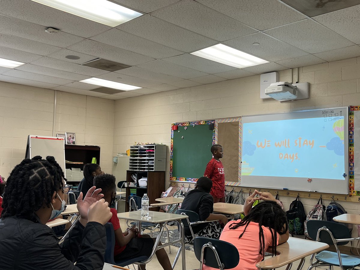 acparker12's tweet image. Enjoyed visiting Mrs. Riley’s class as they presented their dream summer vacations.   Most said the project was hard because they had to erase expenditures to stay in budget 😂 #reallifeproblems @TweetDCS_SIS #TeamDCS