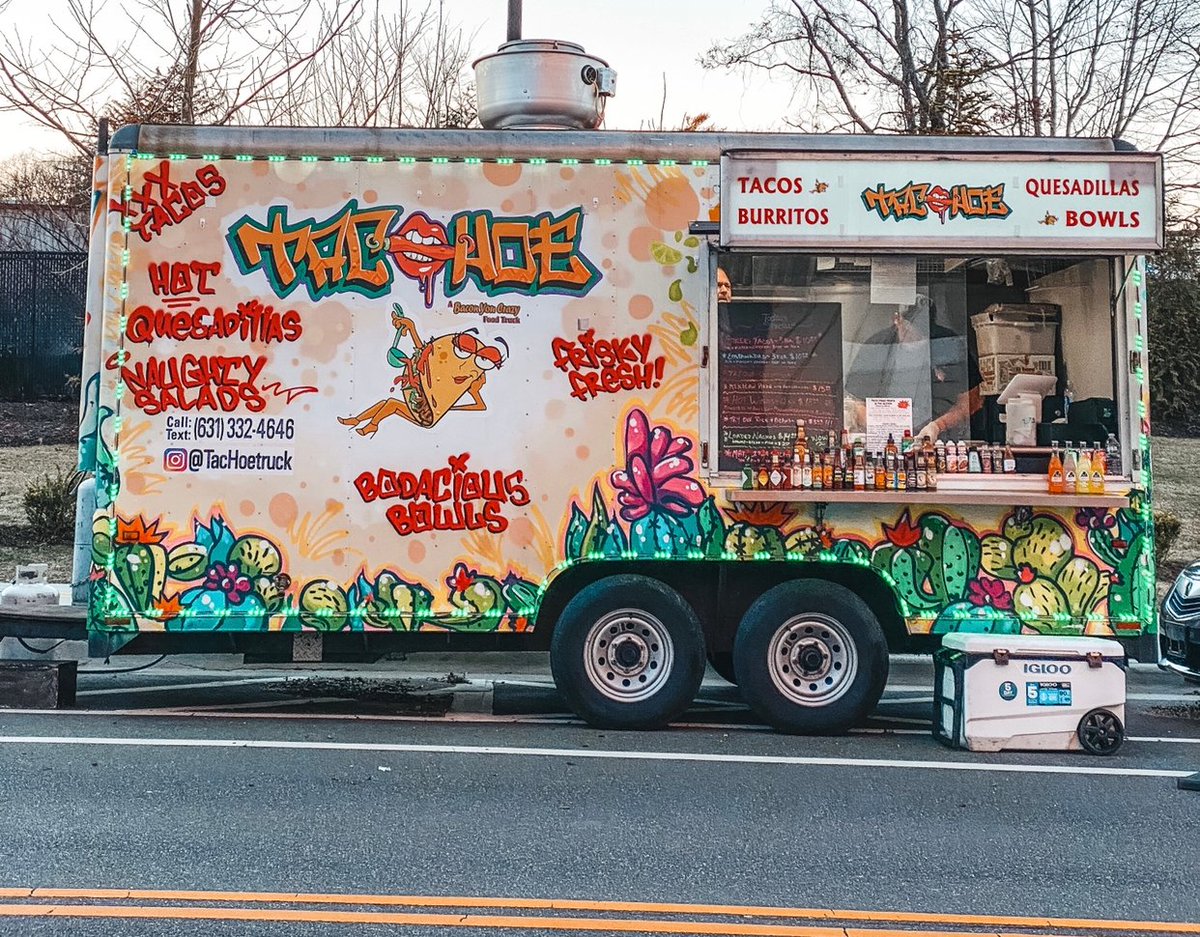 LiveAlstonLI's tweet photo. What a beautiful day here at Alston, to grab tacos. Be sure to stop by @tachoetruck for a delicious bite! 
#livealstonli https://t.co/mhT8NzeMEl