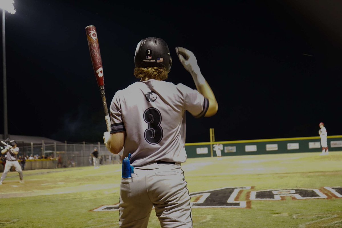 Logan_k3's tweet photo. Thank you Guyer #3out https://t.co/xd6RDC2f2J