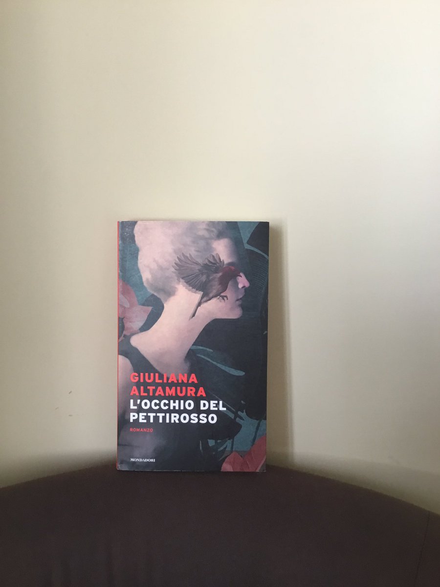 Digressione Libresca N. 97 “L’occhio del pettirosso”
Autore Giuliana Altamura
Editore Mondadori
Anno 2022
Voto 4/5 

#libri #books #leggerefabene #amoilibri #ledigressionideilibri #mondadori #bookaddiction #ioleggoperché #giulianaaltamura #locchiodelpettirosso